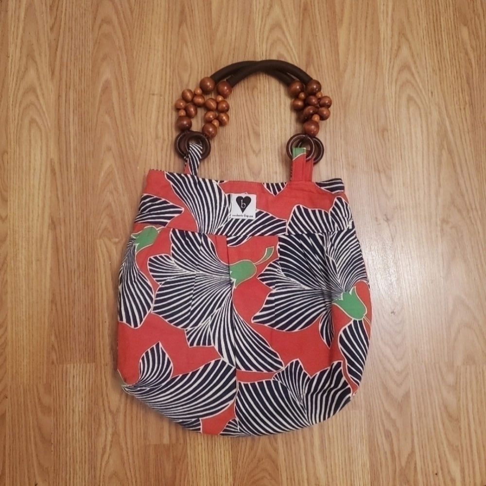 BESO Handbag - Picture 4 of 4